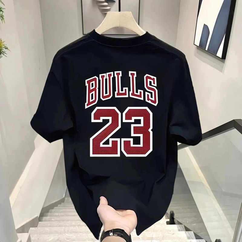 NBA Black T-Shirt in Casual Streetwear Style Review: A $5 Bulls 23 Tee, Tested for Ten Days
